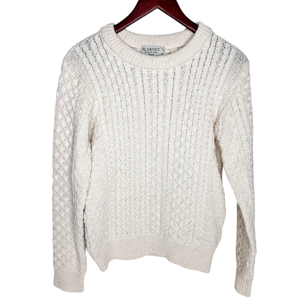 Classic Cream Cable Knit Sweater - Picture 4 of 11